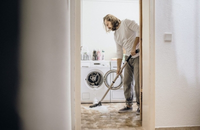 Акумулаторна прахосмукачка за сухо и мокро почистване Karcher WD 6 P S V-30/8/22/T Renovation, 1300 W, 30 л