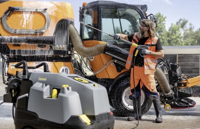 Електрическа професионална трифазна пароструйка Karcher HDS 8/18-4 C, 6000 W, 300-800 л/ч, 30-180 бара, 155°C