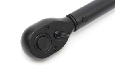 Динамометричен ключ HBM H134500, 1/2", 40-210 Nm, с 3 вложки и удължител