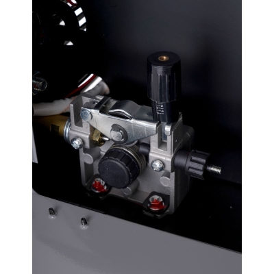 Електрически инверторен заваръчен апарат Kraft&Dele KD1884 MIG / MMA / TIG, 250 А, IGBT