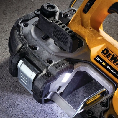 Акумулаторен лентов трион DeWALT DCS377NT, 18 V, без батерии и зарядно устройство