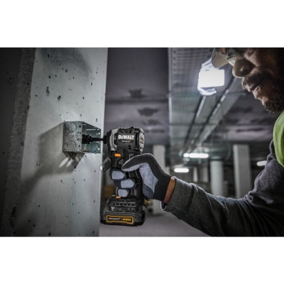 Акумулаторен ударен винтоверт DeWALT DCF85MN McLaren F1 Team, 18 V, 1/4", 205 Nm, без батерии и зарядно устройство