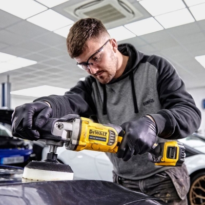 Акумулаторна полирмашина DeWALT DCM849P2, 18 V, 5 Ah, ф 180 мм, 0-800/0-2200 об/мин