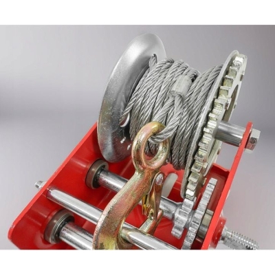 Ръчна лебедка Verke V87252, 1133 кг, 10 м
