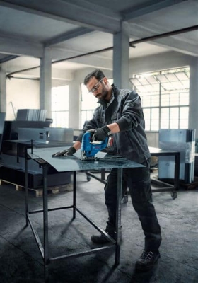 Акумулаторен прободнен трион Bosch Professional GST 183-LI Solo, 18 V, 95 мм, без батерии и зарядно устройство (06015B7020)