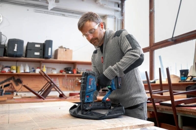 Акумулаторен такер Bosch Professional GTH 18V-38 м, 18 V, 5.8 мм, 10-38 мм, без батерии и зарядно устройство (0601482500)