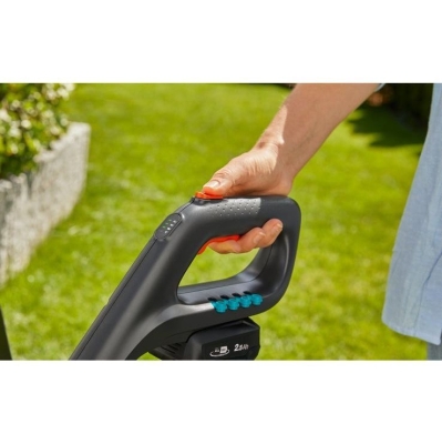 Акумулаторен тример Gardena EasyCut 23/18V P4A Set, 18 V, 2 Ah, 23 см (14700-20)