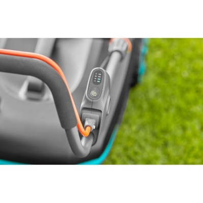 Акумулаторна косачка Gardena Powermax 37/36V P4A Solo, 18 V, 37 см, без батерия и зарядно устройство (14638-55)