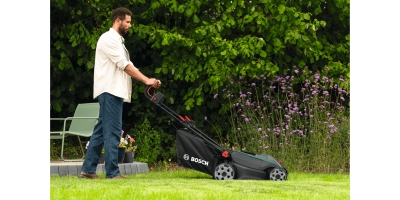 Акумулаторна косачка Bosch Rotak 18V2-43, 2х18 V, 43 см, 600 м2, 50 л, без батерии и зарядно (06008B9L01)