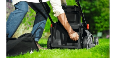 Акумулаторна косачка Bosch Rotak 18V2-43, 2х18 V, 43 см, 600 м2, 50 л, без батерии и зарядно (06008B9L01)