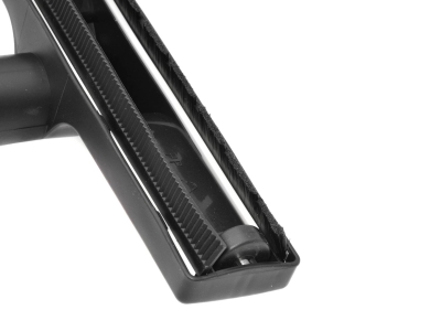 GEKO G81086 Професионална прахосмукачка за сухо и мокро почистване с бутон за изтупване и контакт 1800 W 25 л-18